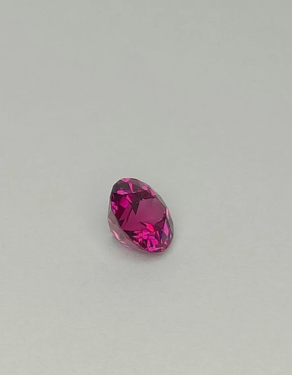 2.26ct Natural Rhodolite Garnet  Round Cut Faceted Loose Gemstones from Tanzania — view 3